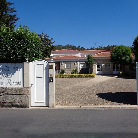 Gasthaus Quinta Do Alves Pacos de Ferreira Exterior foto